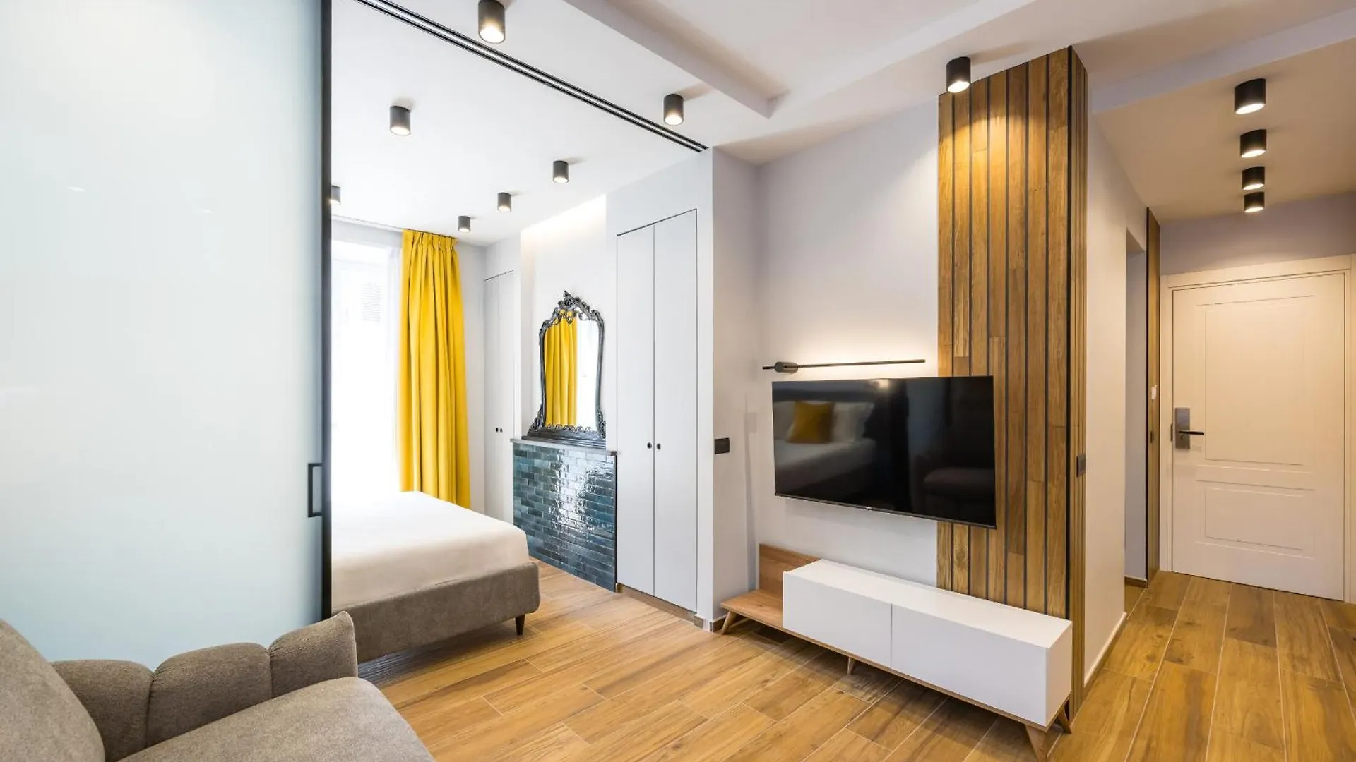 Tribunali Trendy Accommodations By Wonderful Italy Naples