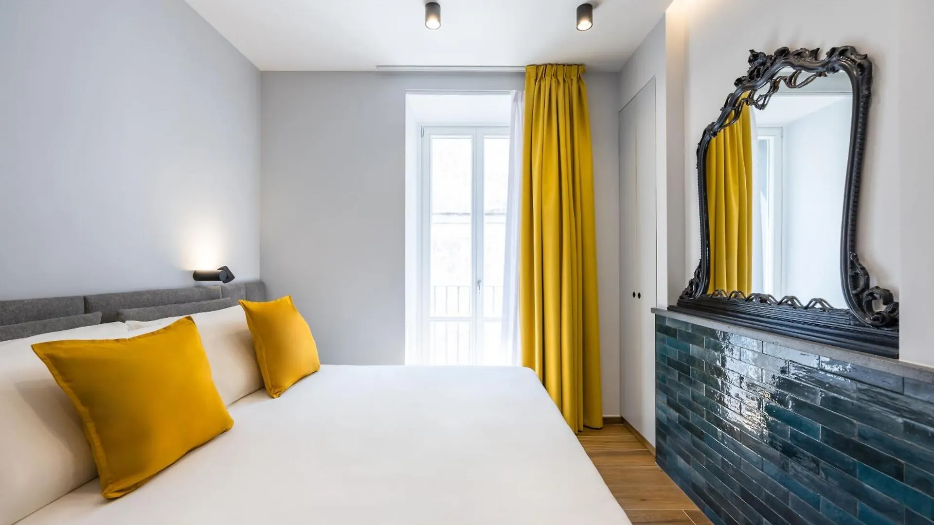 Apartment Tribunali Trendy Accommodations By Wonderful Italy Naples