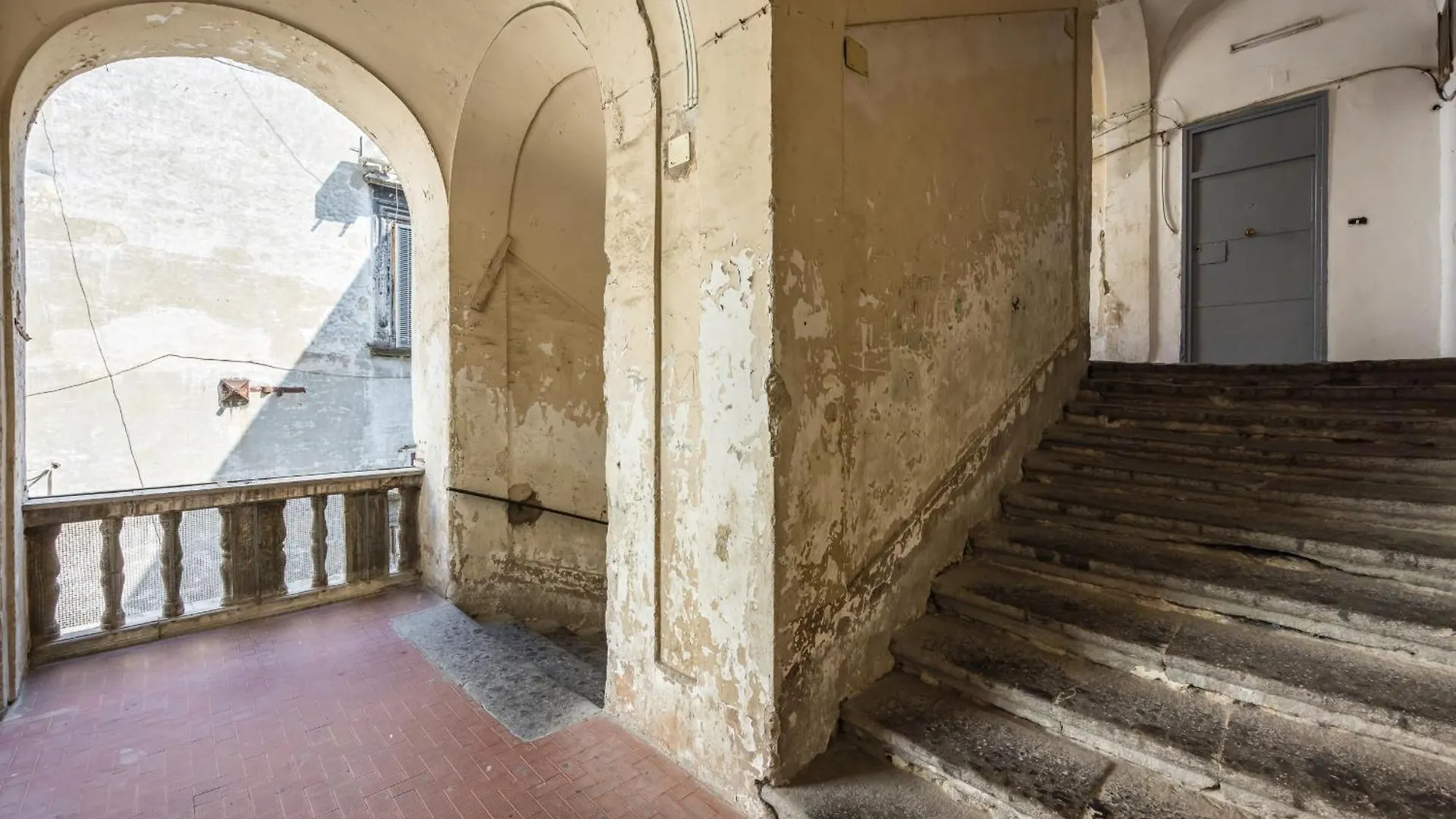 Tribunali Trendy Accommodations By Wonderful Italy Naples Apartment